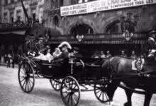 La cercanía de establos y teatros, origen de la expresión "mucha mierda" deseando suerte